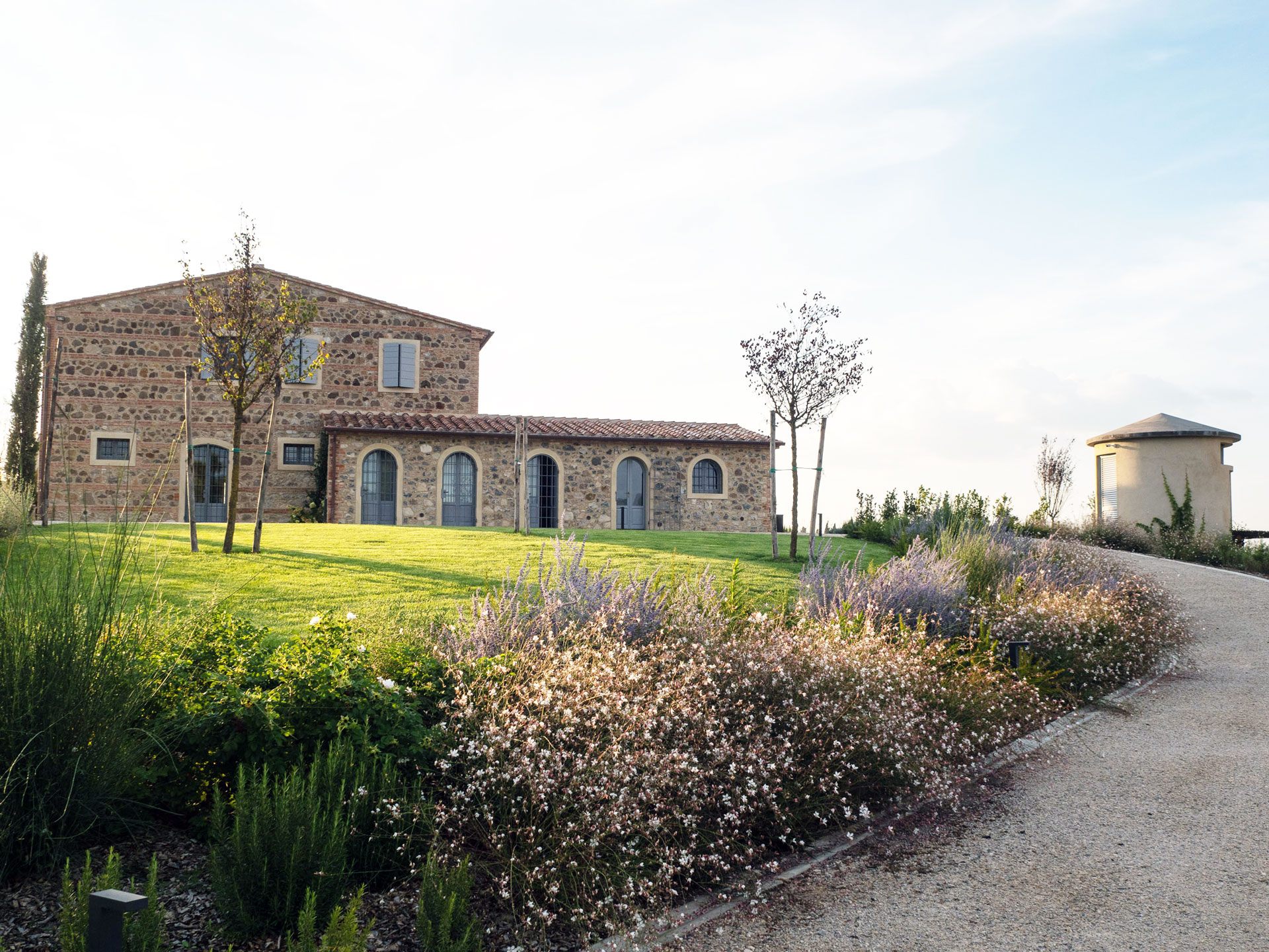Memoscape_Giardino in Val d'Orcia_Viale di ingresso